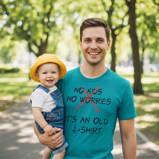 Unisex t-shirt with minimalist design. Ayrini Studio.